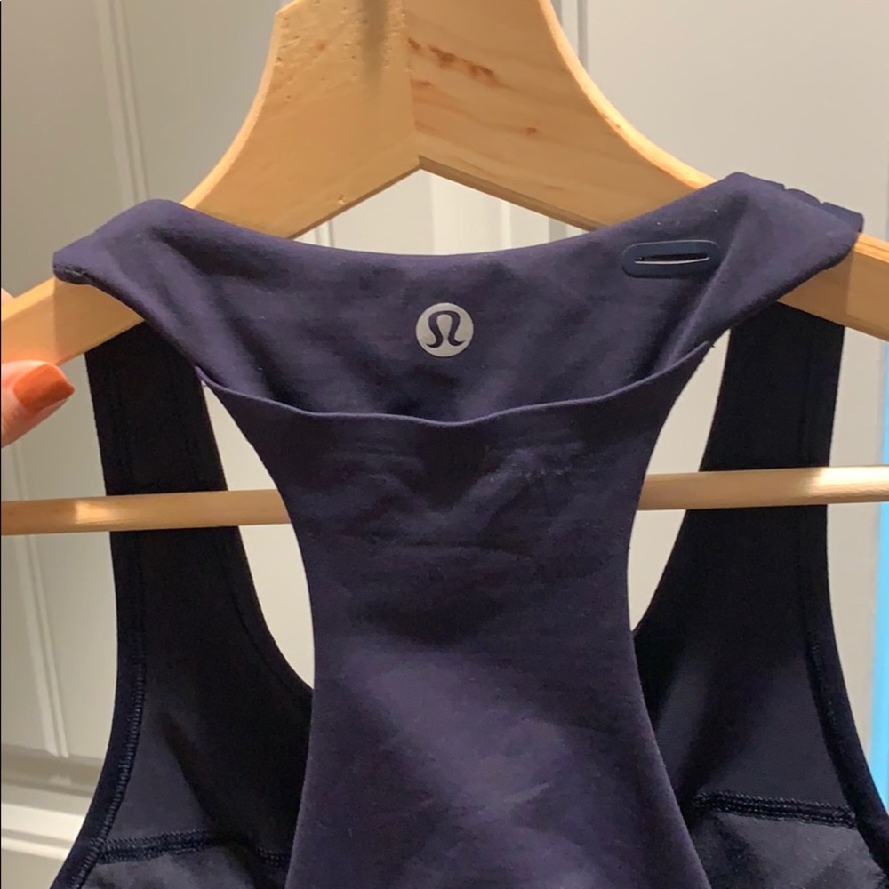 Lululemon top - Picture 2 of 3